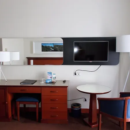 Azoris Faial Garden - מלון 4*