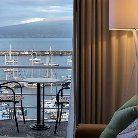 Hotell Azoris Faial Garden - Horta (Azores)